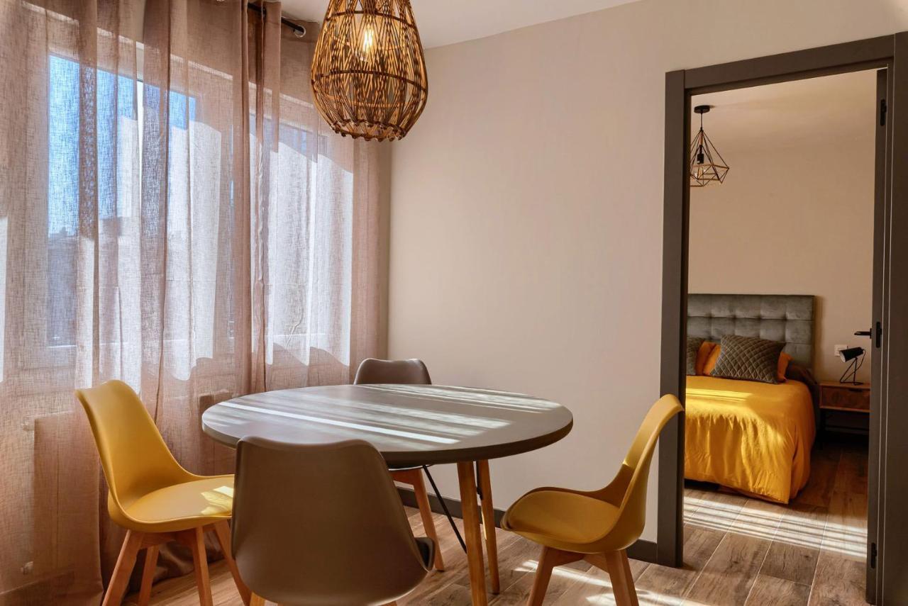 Vivienda Turistica De Diseno Elegante Apartment Bilbao Exterior photo